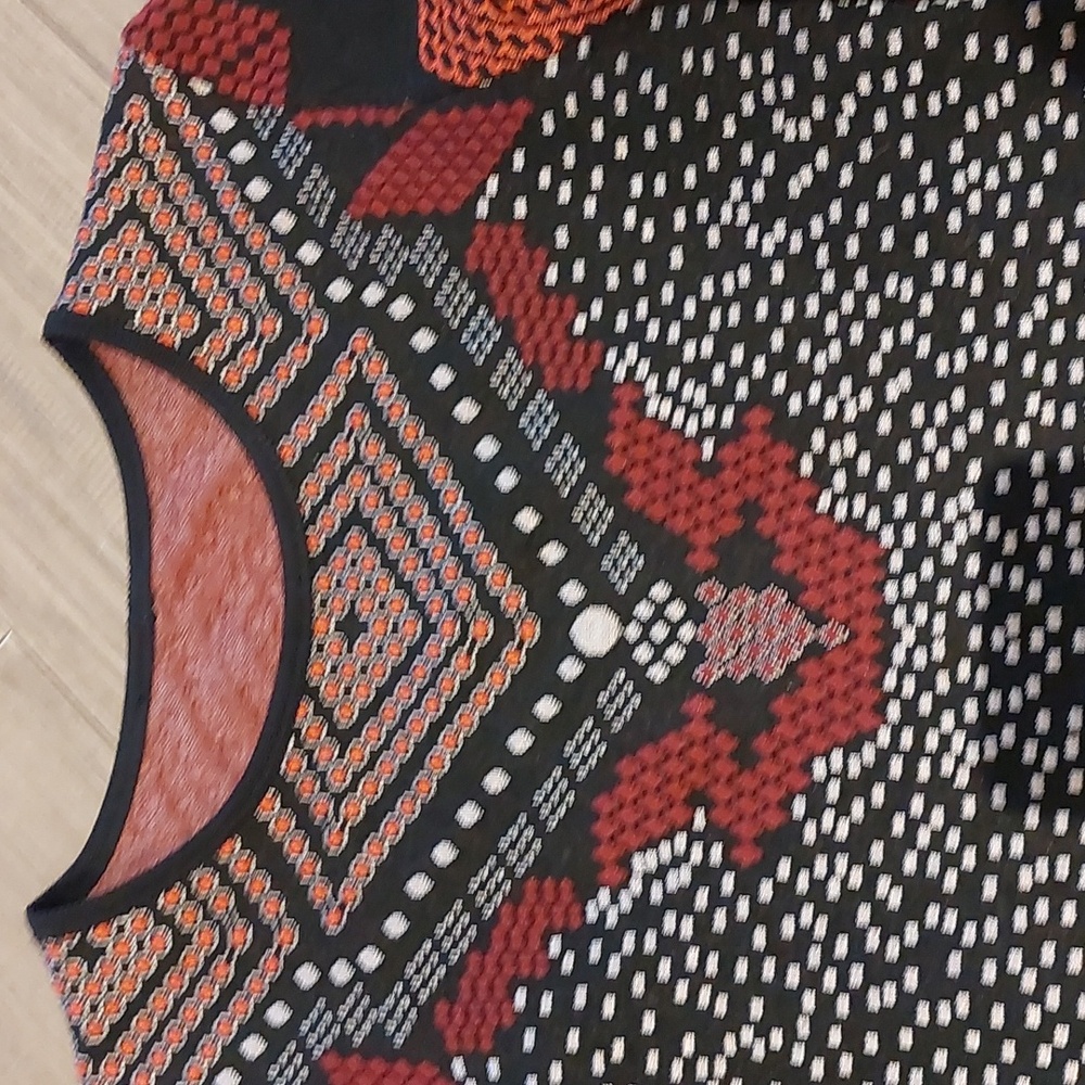Form-fitting Dress - Picture 2 of 2